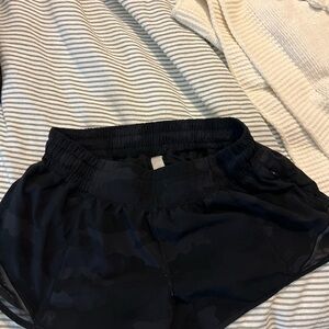 Lululemon Hotty Hot 2” Camo Shorts